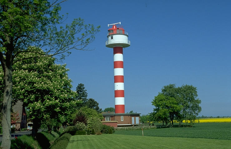 Leuchtturm-Atlas: Leuchtfeuer Kollmar, alter Turm